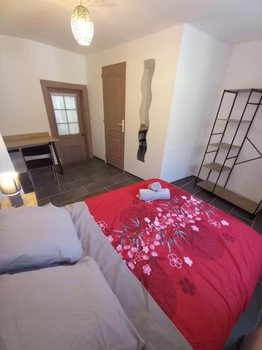 Le Cottage Aredien 1 Saint-Yrieix-la-Perche Eksteriør bilde